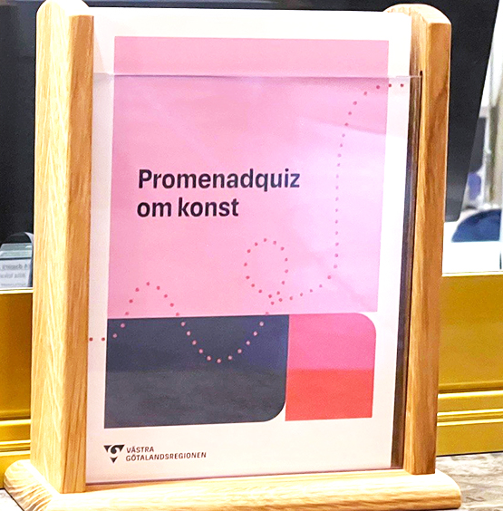 Folder med text Promenadquiz om konst